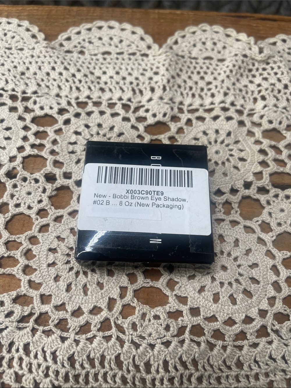 Bobbi Brown Single Eyeshadow - Bone 2 - Picture 6 of 11